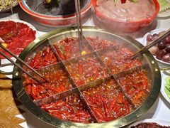-城墙拐拐火锅(三峡广场黑金冠店)