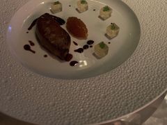 香煎鹅肝-广州四季酒店·佰鲜汇·现代法餐