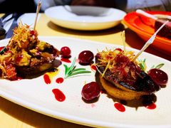 香煎鹅肝配树莓酱-TIAGO HOME KITCHEN(王府中环店)