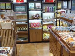 面包甜点陈列柜-南京冠生园(太平南路店)