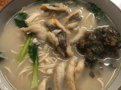 -明呈黄鱼面馆(斜土路店)