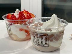 爆芋泥雪糕杯-喜茶(迪士尼小镇DP店)