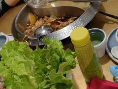 -左庭右院鲜牛肉火锅(金山万达店)