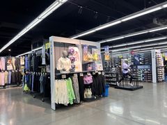 -迪卡侬(西三旗店)