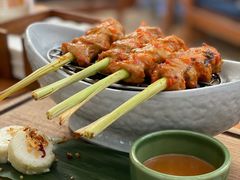 -三亚艾迪逊酒店·海滩烧烤 BARBACOA·现场乐队·浪漫晚餐·烧烤海鲜