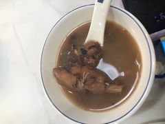 -明本湛江鸡•海鲜小厨(陈家祠店)
