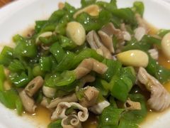 -小胡子农家菜馆