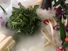 -飞虎过桥米线(翠湖店)