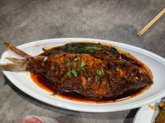 红烧鱼-小胖私厨状元宴·东北私房菜馆