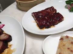 -香港百合居(LCM置汇旭辉广场店)