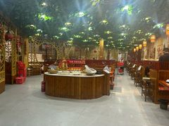 -袁小二大东北铁锅炖(吉祥村总部)