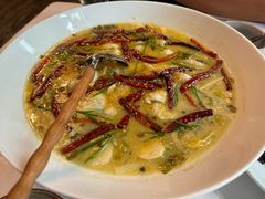 酸菜茭白辣椒水煮黄鱼-泓0871臻选云南菜·味庄