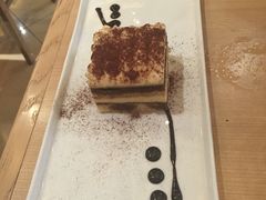 -必胜客(新中纬店)