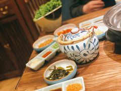 -明洞阿姨·韩式酱蟹烤肉·创意料理(三元桥店)