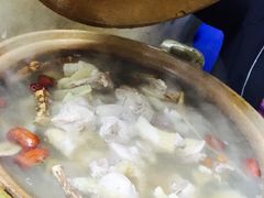 -威邵鸡煲(西华路总店)