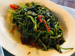 -明记烧鱼美味店