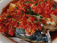 剁椒鱼头-良师门滨海人家·海鲜·家常菜(滨海城店)