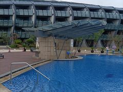 -上海滴水湖皇冠假日酒店