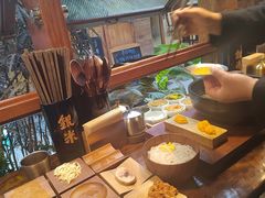 -银米·云南传统过桥米线(双廊黑金冠店)