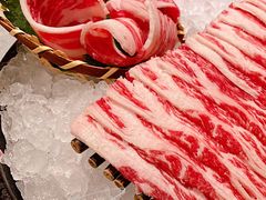 安格斯201天谷饲牛肉-ONE FULL 古董港式海鲜火锅