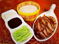 -六和聚传统烤鸭.天津菜(和平店)