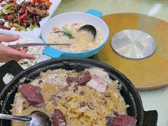 -鹤乡东北菜(崮山路店)