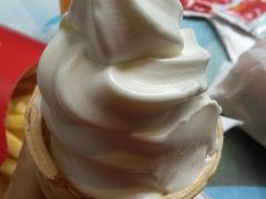 -麦当劳(宝山大厦店)
