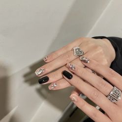 -LILY NAILS美甲美睫
