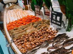 -领鲜活海鲜榴莲自助火锅(东门店)