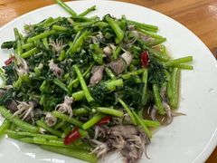 -鱼市酒店(威海水产批发市场店)