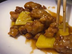 -松沪名灶·豆浆鱼头·新上海菜(飞航吾悦广场店)