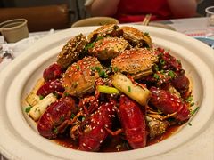 -肥肥虾庄·金牌油焖大虾(汉街SKP店)