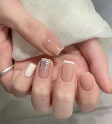 -WH日式美甲沙龙