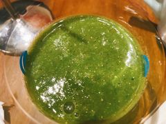 綠巨人-VESH COFFEE(定西路店)