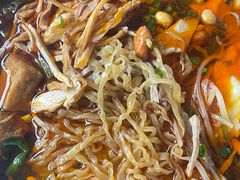-老五鸡丝豆花面粉(瑞金北路68号院店)