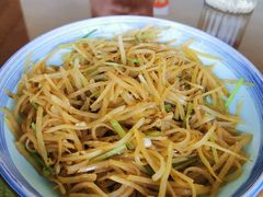 -95号酱骨·一块豆腐(展春园西路店)