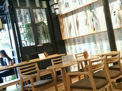 -猫的天空之城概念书店(杭州南宋御街店)