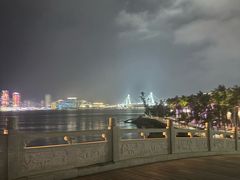 -万绿园