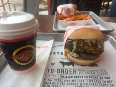 -FATBURGER 特富客汉堡(外交公寓店)