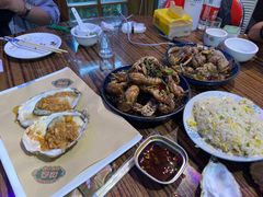 -蚝堡海鲜·威海菜·海肠捞饭·烧烤·亚洲吃蚝公司(幸福门店)