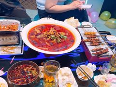 -路边边.炒菜烧烤.音乐餐厅(良乡长虹店)