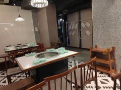 -晓宇重庆火锅(赛格国际购物中心店)