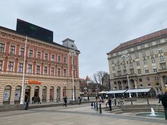 -耶拉契奇总督广场