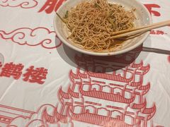 -肥肥虾庄·金牌油焖大虾(杨园滨江时代walk店)