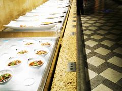 自助取餐区-汉巴味德·烤肉与啤酒的自助(杭州大悦城店)