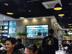 大堂-八合里潮汕鲜牛肉火锅(惠州华贸店)
