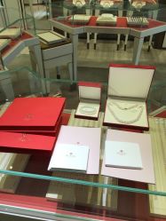 -RUANS阮仕珍珠(北京蓝色港湾店)