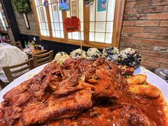 -喇喇排骨火锅·传统韩式脊骨汤(望京西园总店)