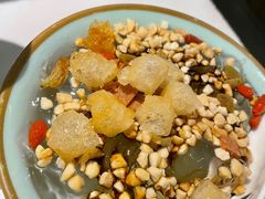 -江边城外烤全鱼(世茂广场店)