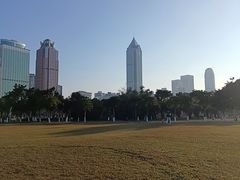 -万绿园